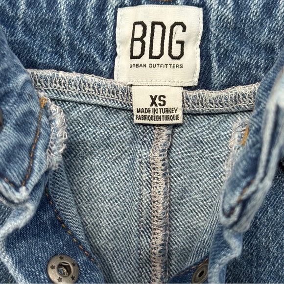 BDG Urban Outfitters Button Front Denim Mini Skirt XS Blue Pockets - Picture 4 of 6